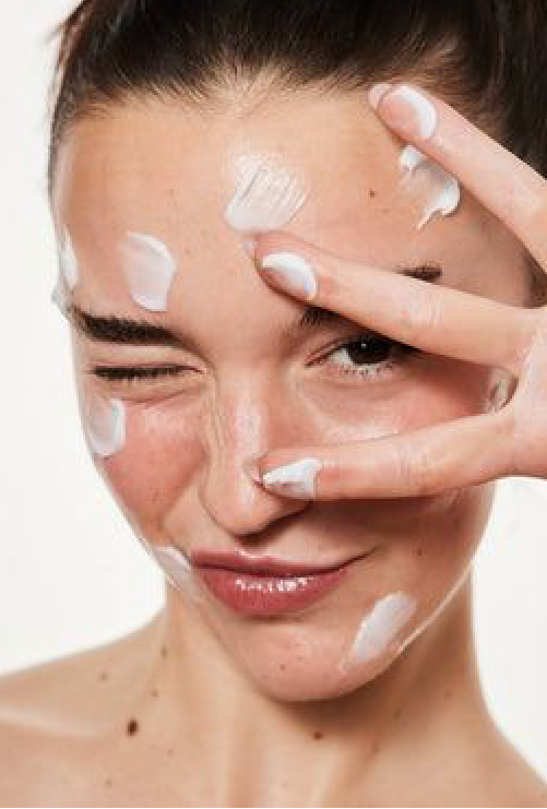 creme visge souriant